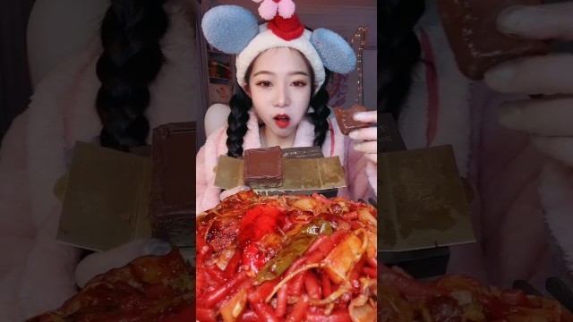 'Baby Carrot eating chocolate bun| Mukbang spicy food| Chines food| Asmr eating food| Spicy food'