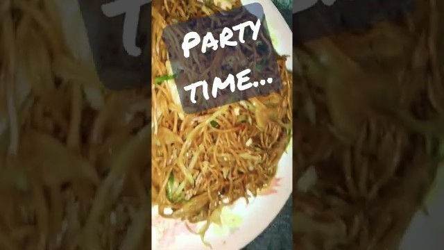 'party time#chines food# chicken Momos# #supportmychannel # The Khadija\'s kitchen'