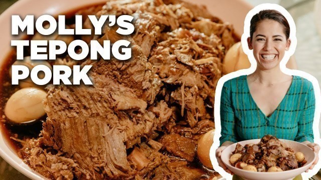 'Molly Yeh\'s Grandma\'s Tepong Pork | Girl Meets Farm | Food Network'