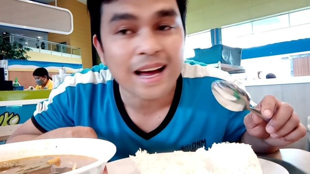 'pumasyal, naligaw, nagutom kumain, sa food court sm baliwag'