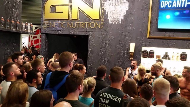 'Sophia Thiel am GN Stand | Fibo 2016'