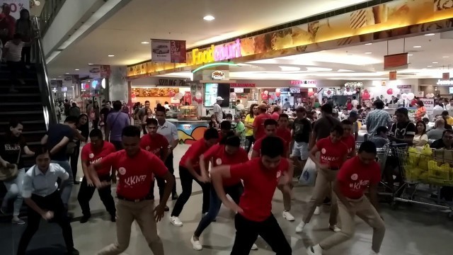 '3 Day Sale 2018 @ SM City Iloilo with Foodcourt & Food Hall Crew'