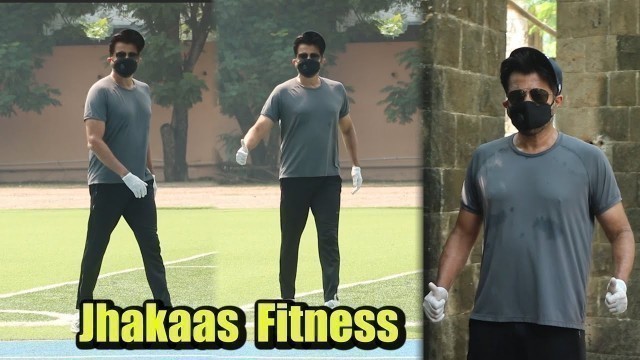 'Anil Kapoor TRAINS HARD With His Instructor, Meets Media After Workout'