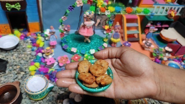 'mini thekua recipe | bihar special thekua | mini spice hunt | real cooking #tinyfood #minifood'