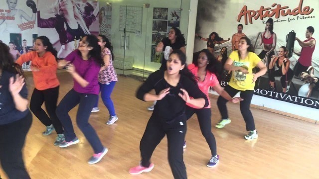 'BHANGRA SMASH CLASS AT APTITUDE RESOLUTION FOR FITNESS'