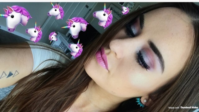 'Unicorn Inspired Makeup - Holographic Highlighter 