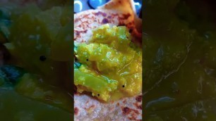 '#shorts Roti with gravy Healthy breakfast with மசாலா gravy #roti #gravy #dietfood  #breakfastrecipe'