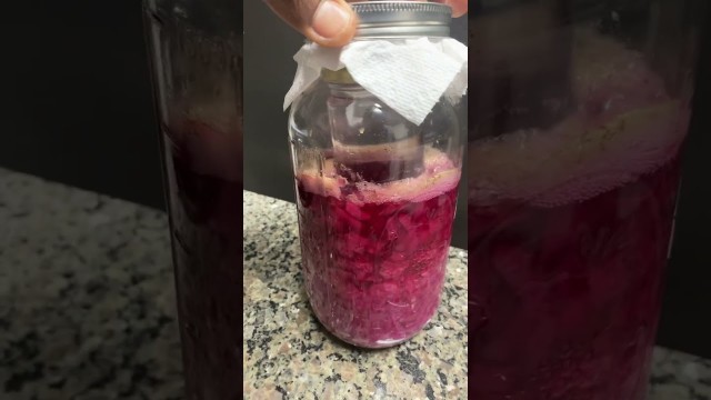 'Sauerkraut (Fermented Cabbage) Has Some AMAZING benefits!!! Fermentation Check-In After 8 Days.'