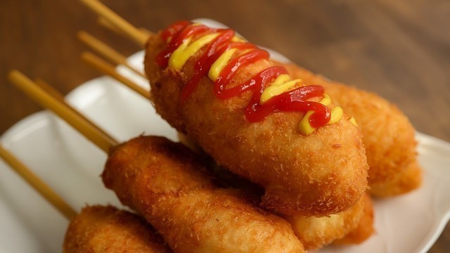 'Mozzarella Cheese Corn Dog Recipe | Korean Street Food'