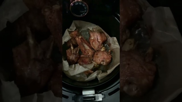 'Making Turkey Wings in my Air-fryer #recipe #shorts #wings #turkey #food'