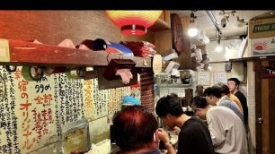 'What a small restaurant?!/8 seats/13m2 is size of ramen shop | 300 orders in a day |Japanese noodles'