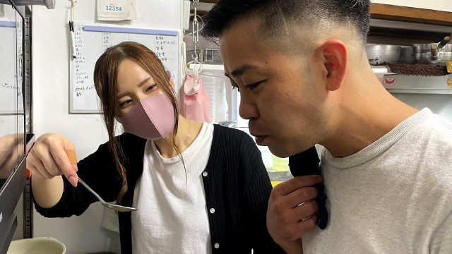 'HIDDEN Ramen shop! Young Couple COMPLETELY transform their HOME!'