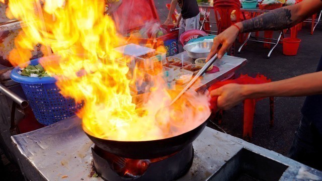 '눈을 땔수없는 화려한 초스피드 웍 달인, 다양한 야시장 웍요리 | Amazing Performance ! Street Wok Master | Cambodian Street food'