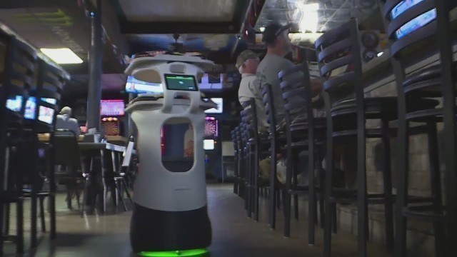 'Robots help serve food for Illinois restaurant amid staff shortage'