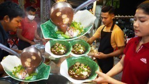 'Battambang evening street food, walk around Stueng Sangkae river, Cambodian street food tour'