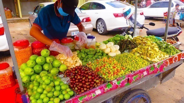 'It\'s Unique! Street Fruit Buffet! Cambodian Street Food'