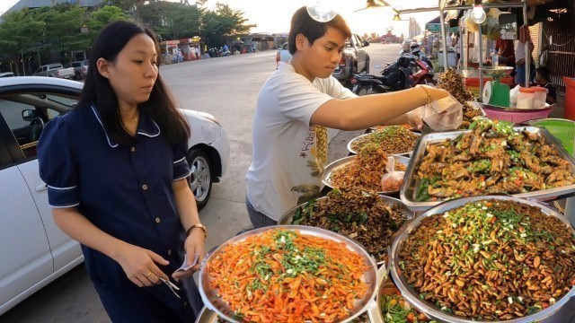 'Most Popular Cambodian Street Food, Delicious Exotic food, Fried Crickets, Frog, Fish & More'