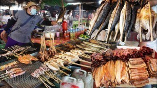 'Cambodian Street Food, Amazing Kep Seafood Market Scenes, Eating DELICIOUS Fried Squid & Crabs'