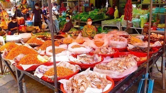 'AMAZING!! Colorful Fresh Market Scene In The Morning - Cambodian Street Food Compilation!!'