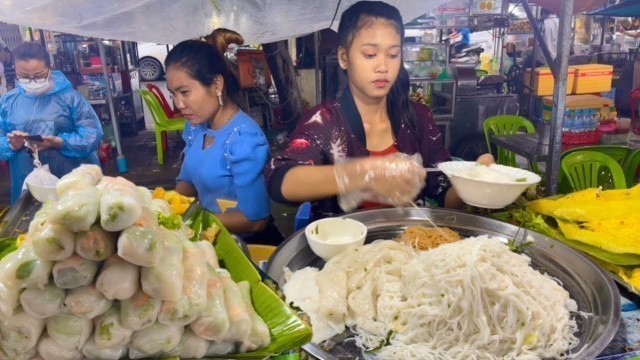 'Rainy Cambodian street food, Delicious Yellow Pancakes, Spring Rolls, Fried Short Noodles & More'