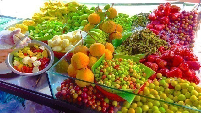 'Yellow Mango, Pineapple, Guava, or Java Plum...! Which Fruit Is Your Favorite? Cambodian Street Food'