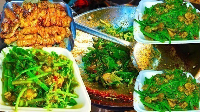 '$2.50 street food spicy fried  stuff @ night, Cambodian street food for dinner @ Ta Khmao'