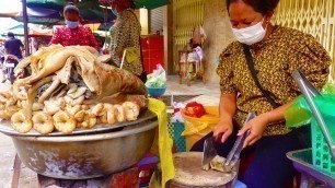 'INSANE Street Food In Cambodia | Steamed Beef Organs | Cambodian Street Food'