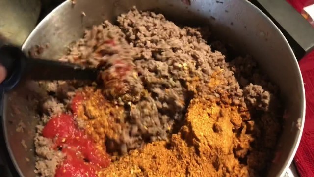 'Canning taco meat for long term food storage'