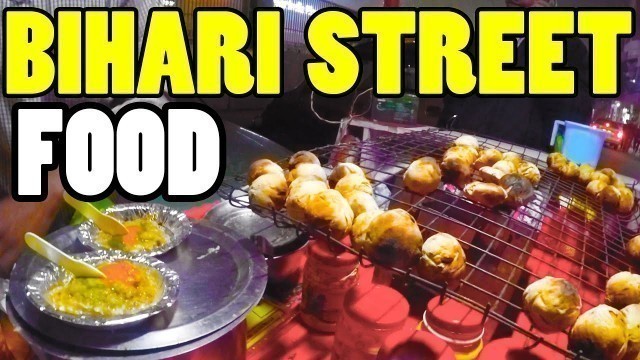 'FOREIGNERS EATING INDIAN FOOD | GERMAN GUY LOVES BIHARI STREET FOODS | INDIAN FOOD REACTION'