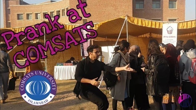 'Stealing Food Prank At Comsats On Eat Fest Islamabad | Vlog #05 | Zra Hatke'