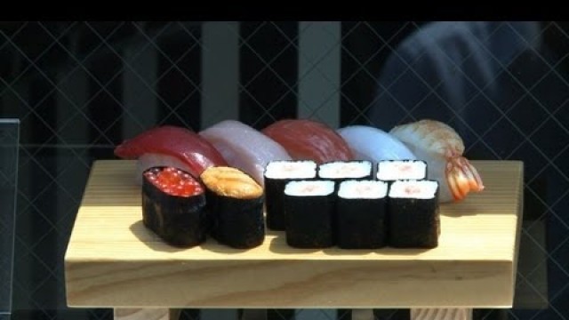 'Japan\'s fake food is real deal for tourists'