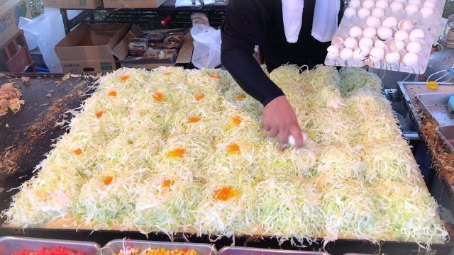 'japanese street food - okonomiyaki'