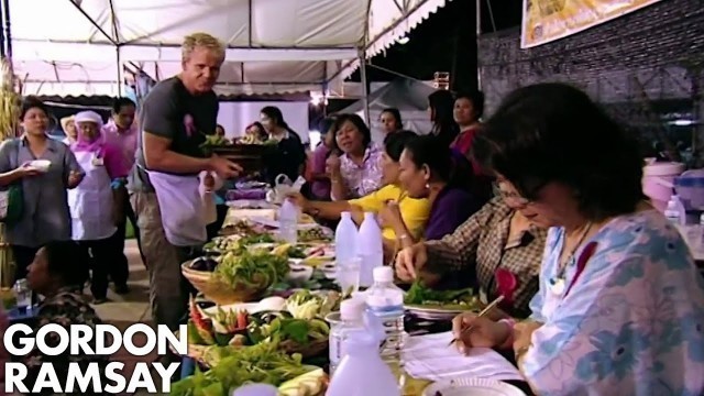 'Gordon Ramsay\'s Food Fails To Impress Judges | Gordon\'s Great Escape'