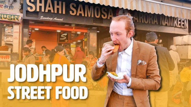 'RAJASTHANI Street Food in JODHPUR - Foreigner trying SAMOSA + MIRCHI VADA | Indian Street Food Tour'