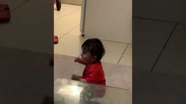 '10 months old baby dancing on Punjabi song'