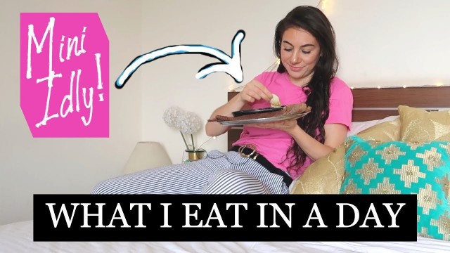 'WHAT I EAT in a DAY 2019 | FOREIGNER loves INDIAN FOOD | TRAVEL VLOG IV'