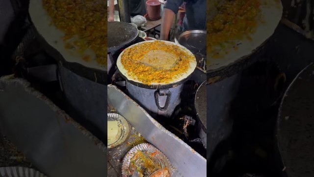 'CHEESE MASALA MYSORE DOSA yummy dosa at vile Parle Mumbai street food| real butter South Indian food'