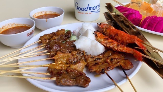 'Mouth-Watering BBQ Satay Skewers in Singapore\'s Most Beautiful Hawker Centre'