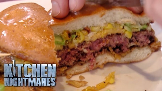 'Gordon Gets Served A \"Raw\" Burger | Kitchen Nightmares.'