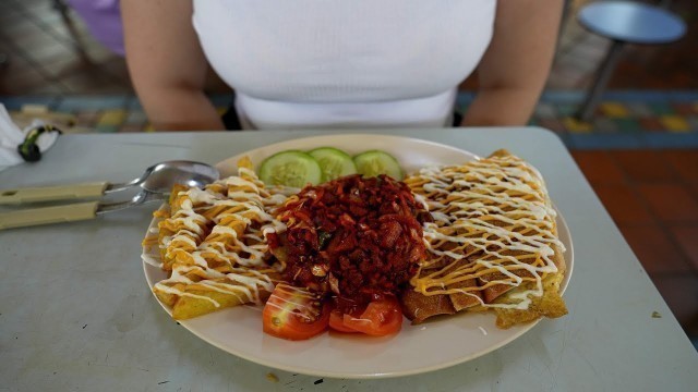 'Indian Hawker Food in Singapore - Mutton Chop & more'