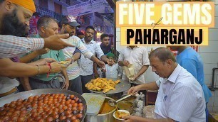 'Best Indian Street Food in PAHARGANJ Delhi | Banke Bihari Samosa +Sita Ram Chole Bhature & Chawla!'