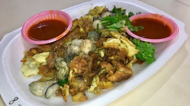 'One of Singapore\'s best OYSTER OMELETTES!! (蠔蛋, 蠔煎）'