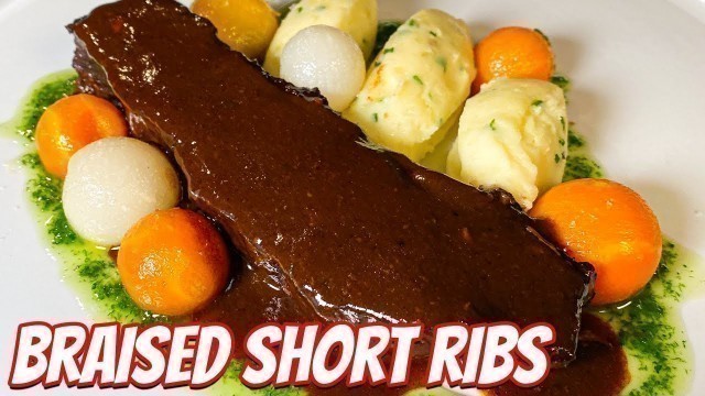 'Gordon Ramsay likes the short ribs but hates the carrots.'