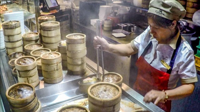 'Singapore Street Food. Rasapura Master inside The Shoppes at Marina Bay Sands'