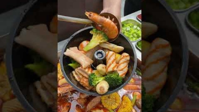 'Taiwanese Street Food Liuhe Tourist Night Market #shorts EP165'