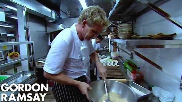 'Gordon Ramsay Cooks For Cambodian Royalty | Gordon\'s Great Escape'