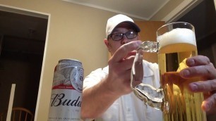 'Budweiser 4.0%abv # The Beer Review Guy'