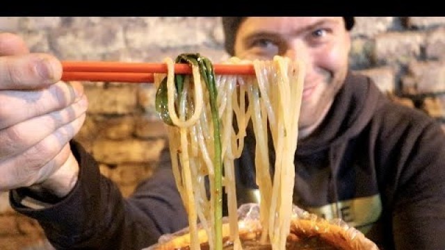 'Tibetan STREET FOOD TOUR of Little Tibet | Delhi, India'