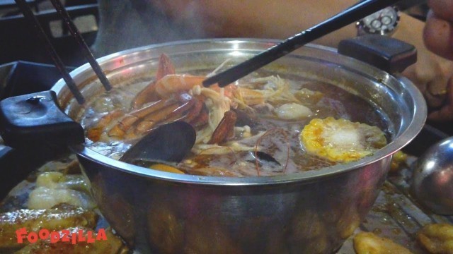 '「SINGAPORE STREET FOOD」Zhonghua Steamboat | Bugis, Singapore'