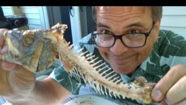 'How to Eat Grilled Green Snapper - Funny Guy Food Review'